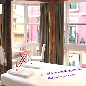 Pension Aliciazzz Bed And Breakfast Bilbao ** Bilbao